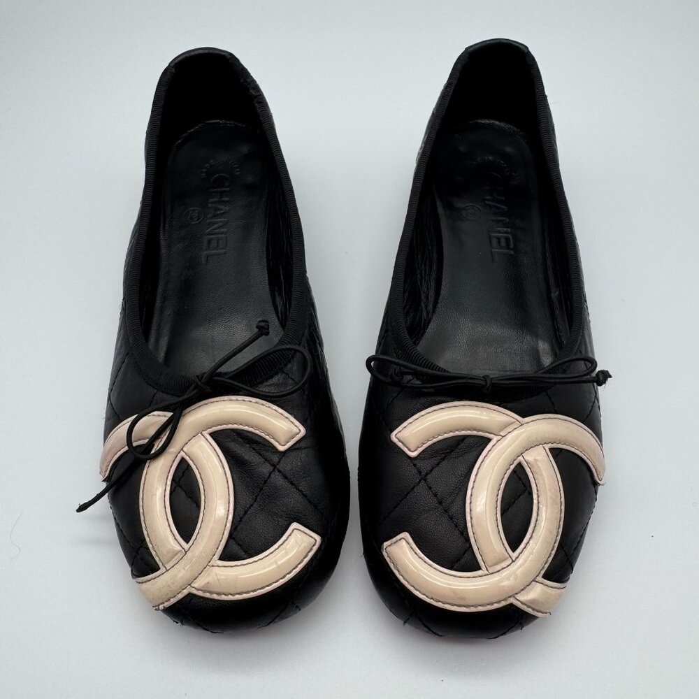 Chanel Cambon CC Cap Toe Ballet Flats Black Leather Cream Patent CC